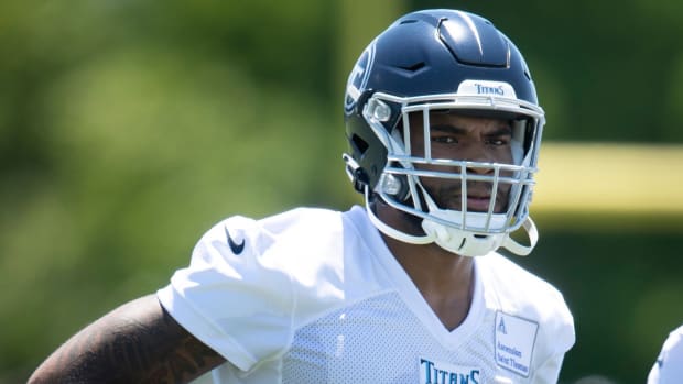 Tennessee Titans tight end tryout player Hasahn French (40) waits for the next drill during a Mini-Camp practice at Saint Thomas Sports Park Tuesday, June 15, 2021 in Nashville, Tenn.